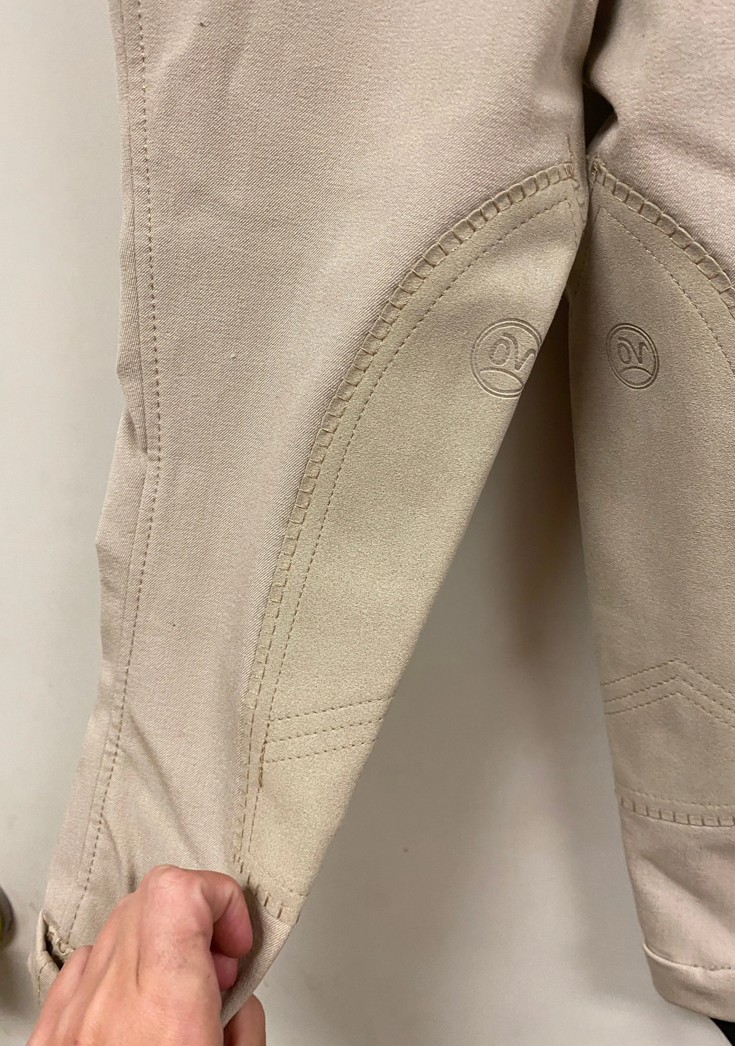 2 Ovation Tan Knee Patch Jodhpurs