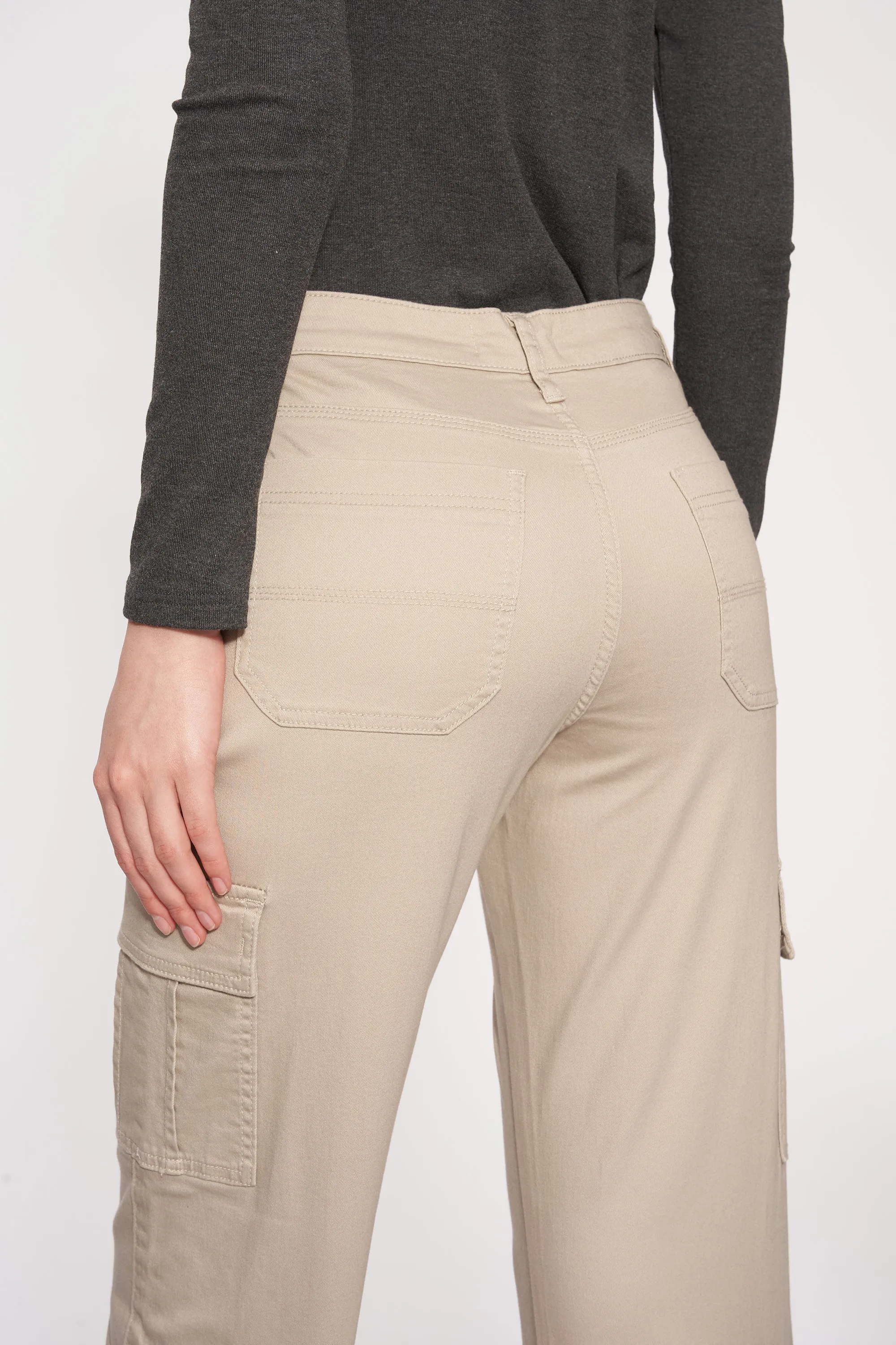 Angel Super High Rise Cargo Straight  Denim Jeans