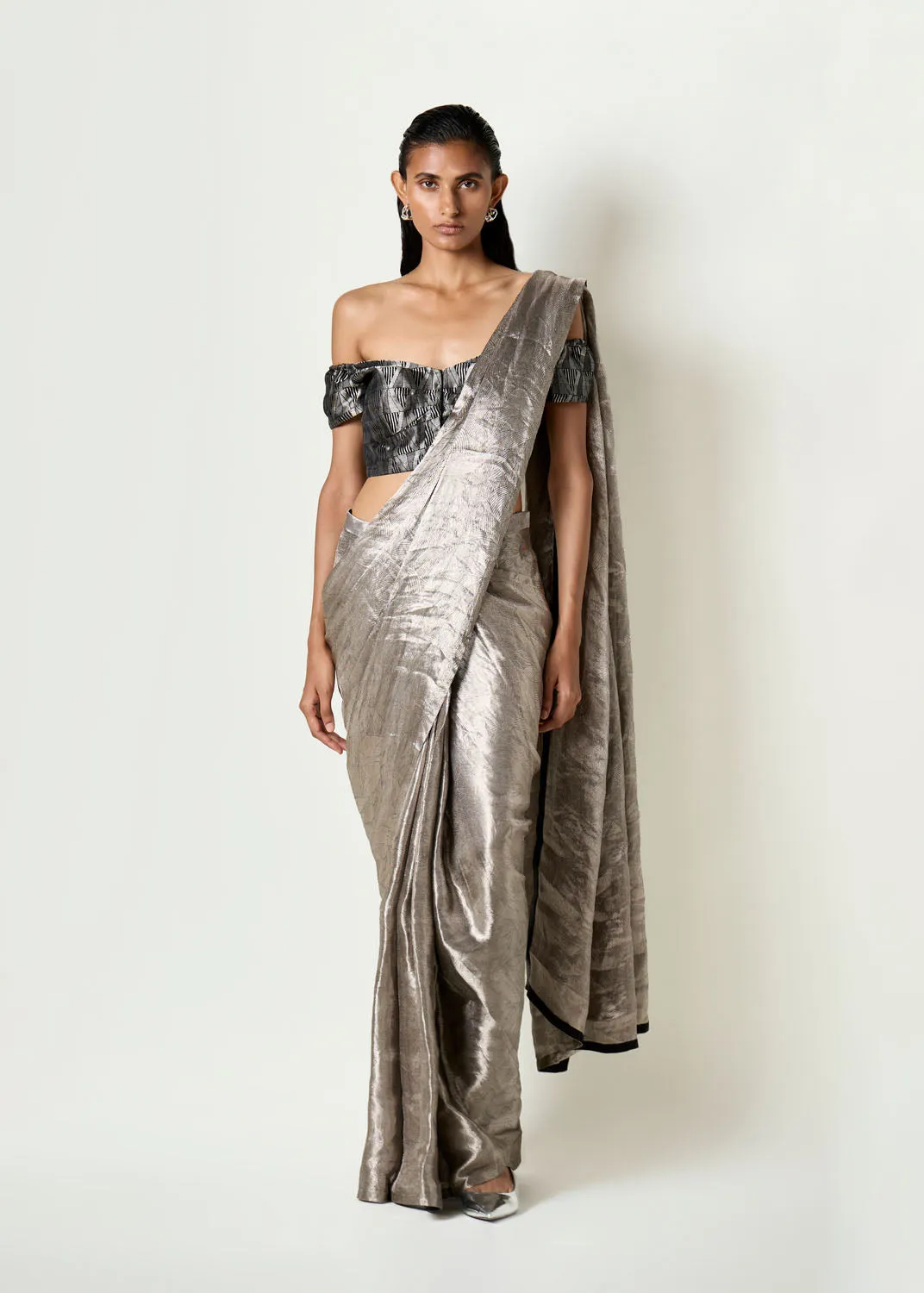 Nivi Sari