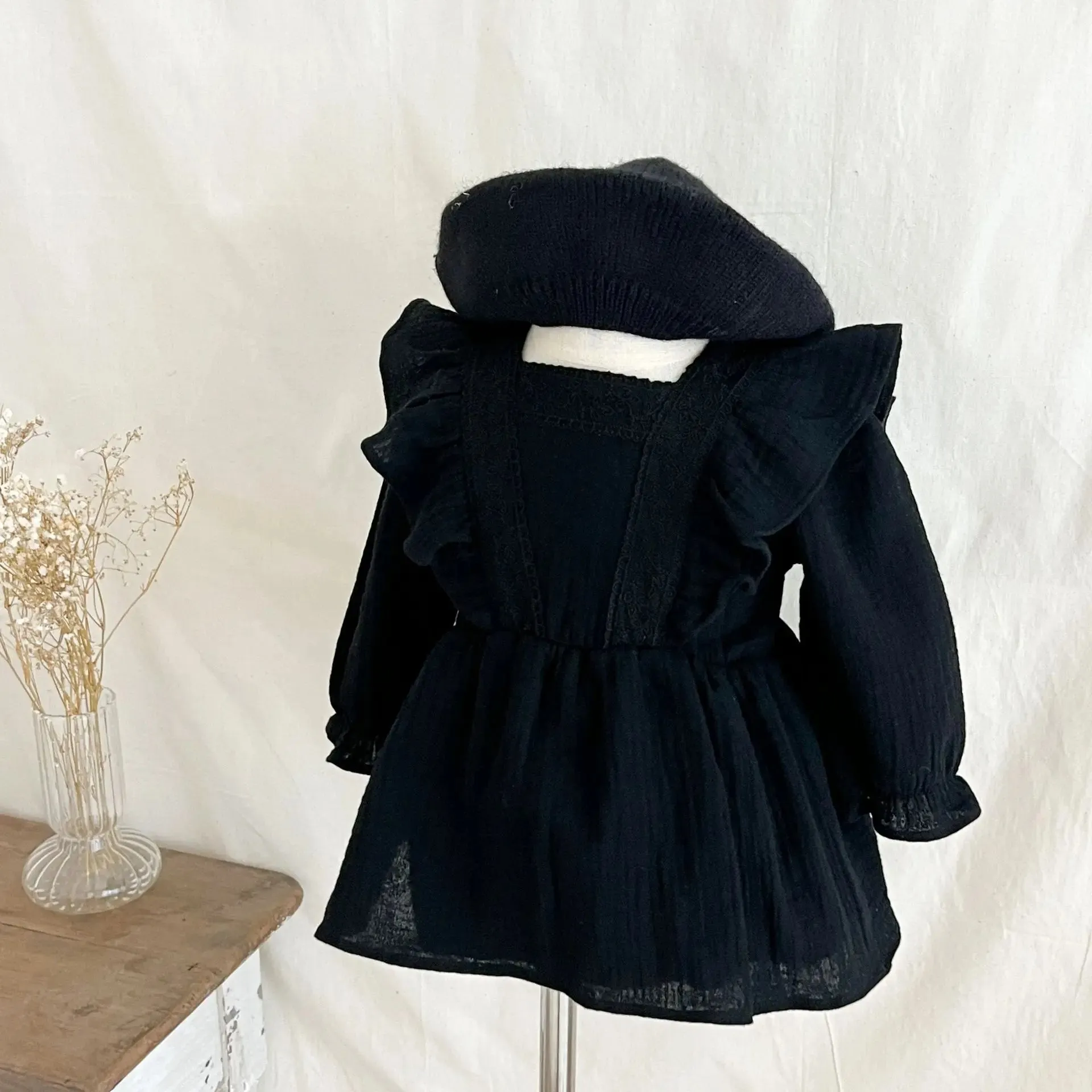 Round Collar Lace Patchwork Solid Onesie Dress