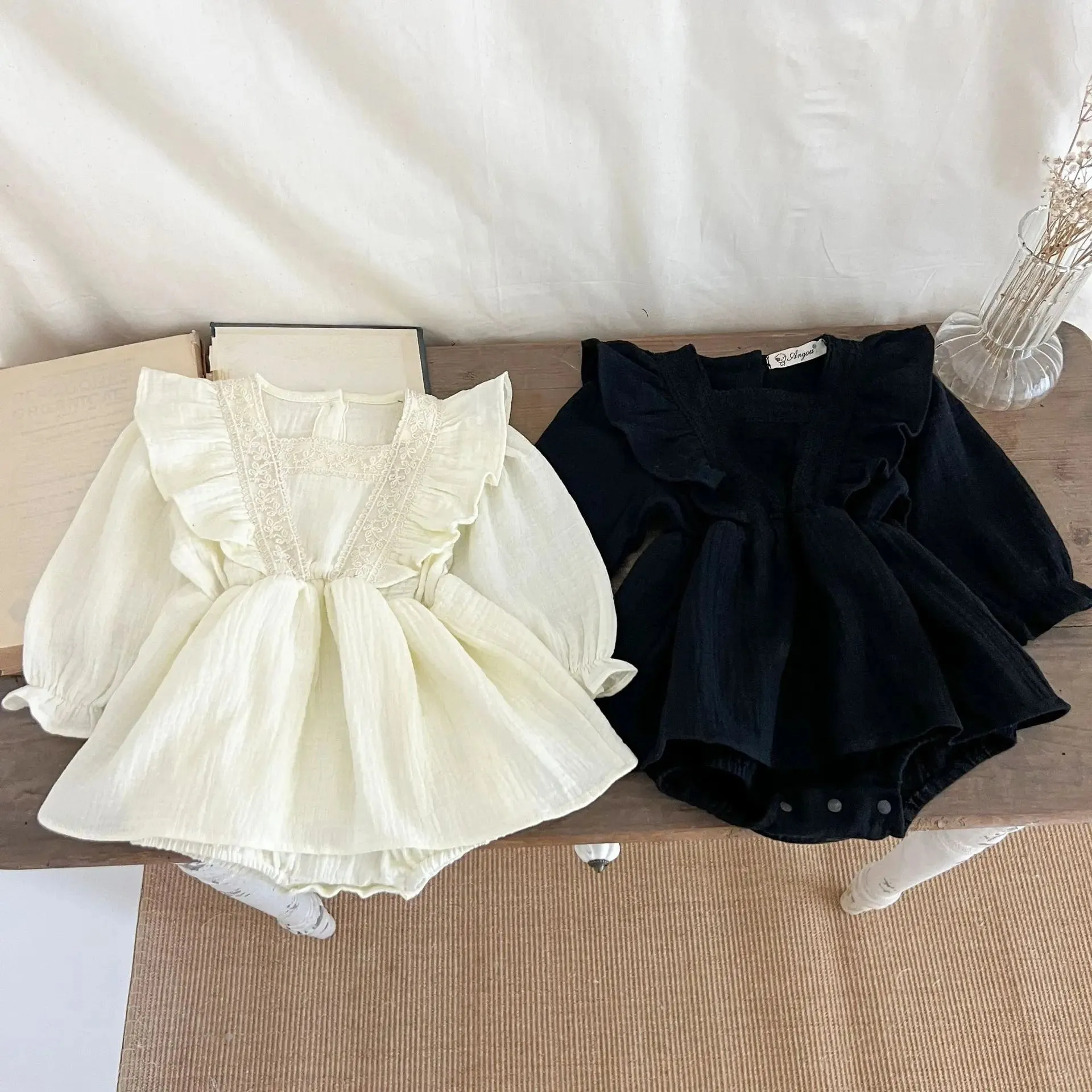 Round Collar Lace Patchwork Solid Onesie Dress