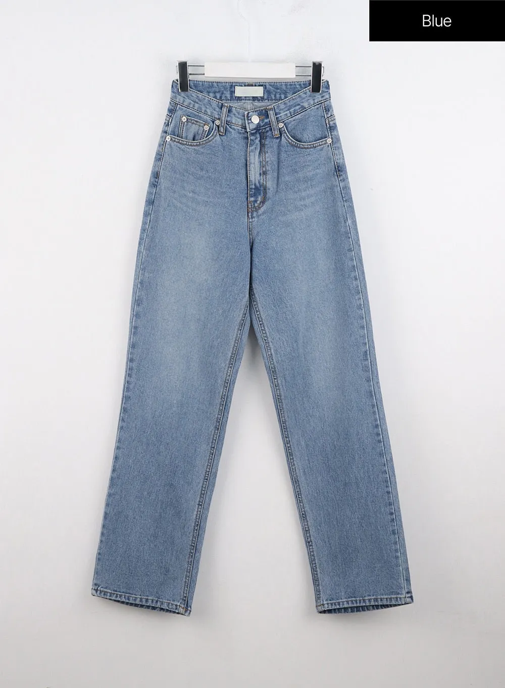 Straight Leg Jeans OO312