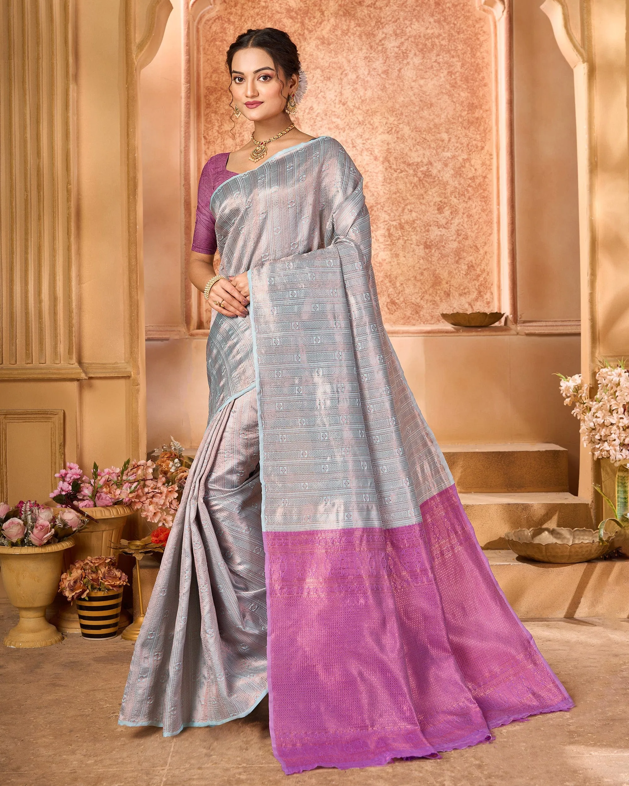 Varanga Stylist Multicolor Jacquard Woven Banarasi Kanjivaram Saree