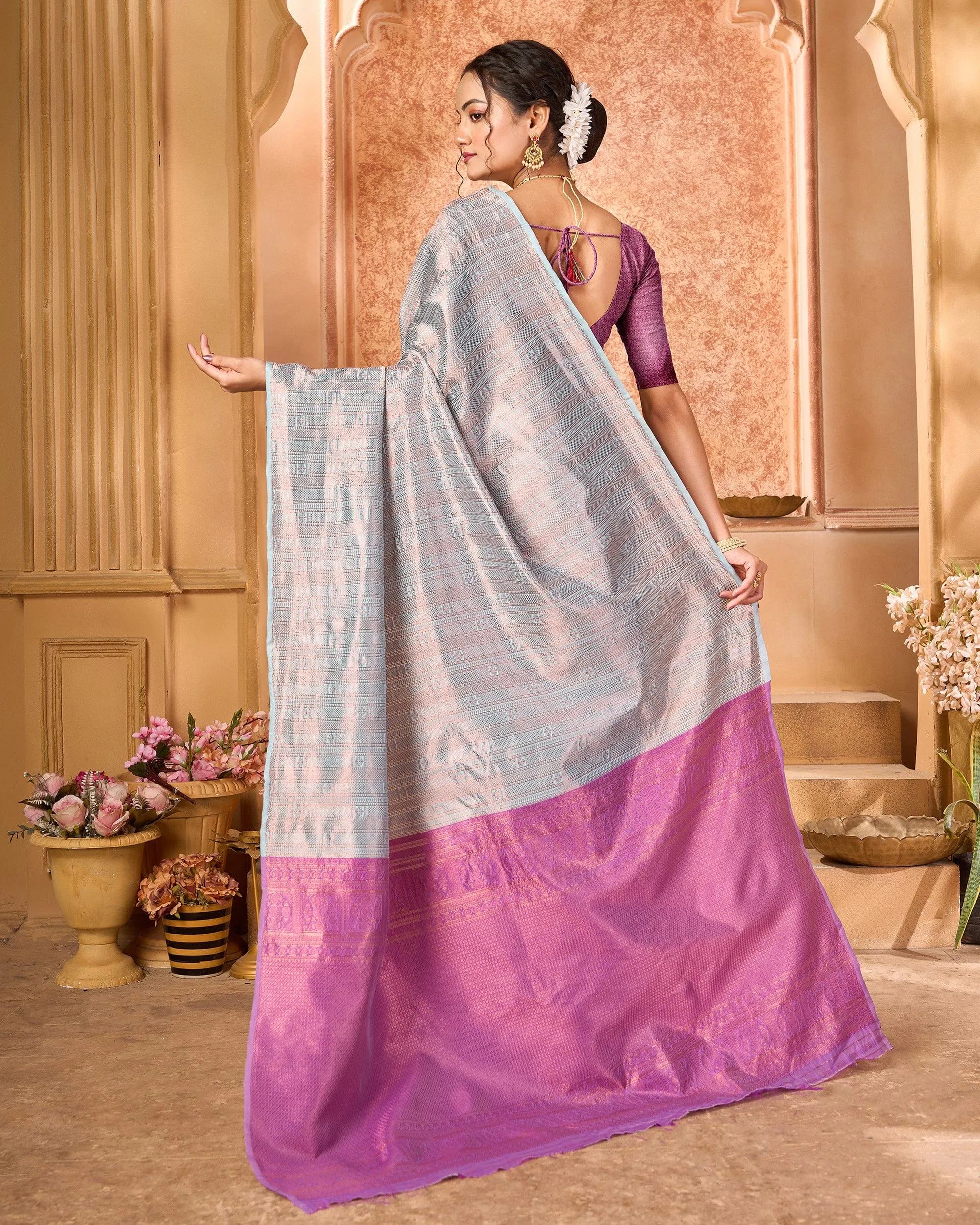 Varanga Stylist Multicolor Jacquard Woven Banarasi Kanjivaram Saree