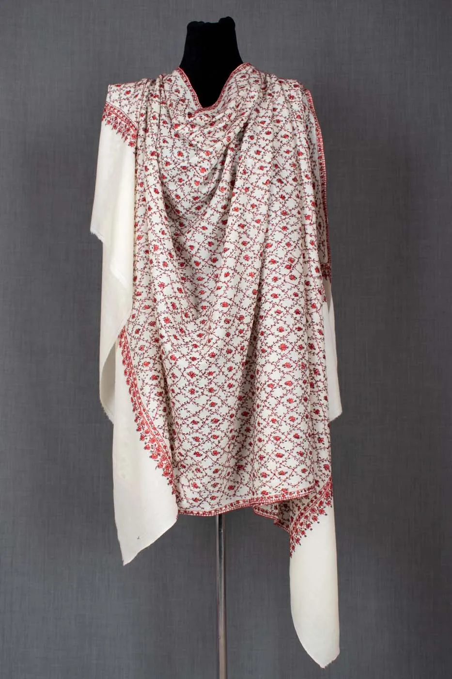 WOOLLEN SHAWL White #23